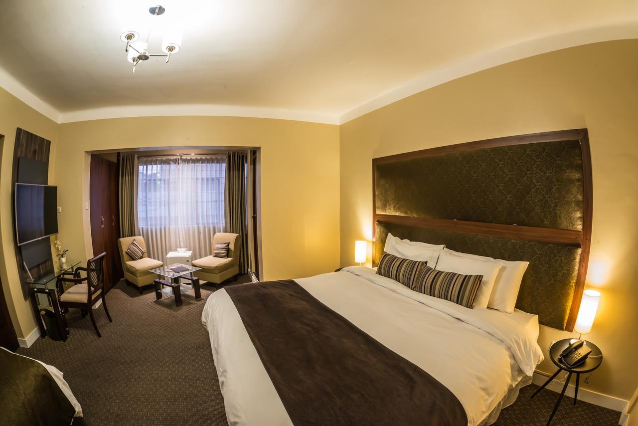 Los Leones Hotel Boutique Yanahuara Buitenkant foto