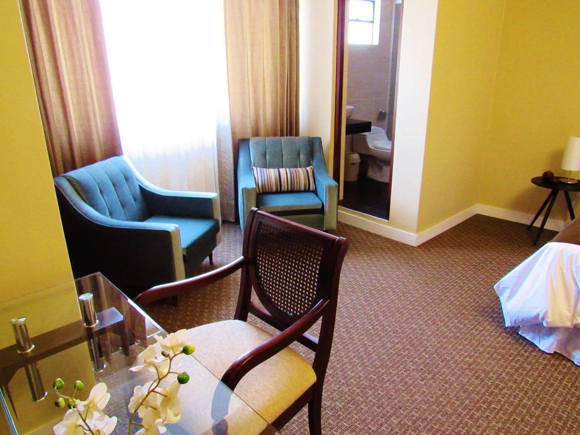 Los Leones Hotel Boutique Yanahuara Buitenkant foto