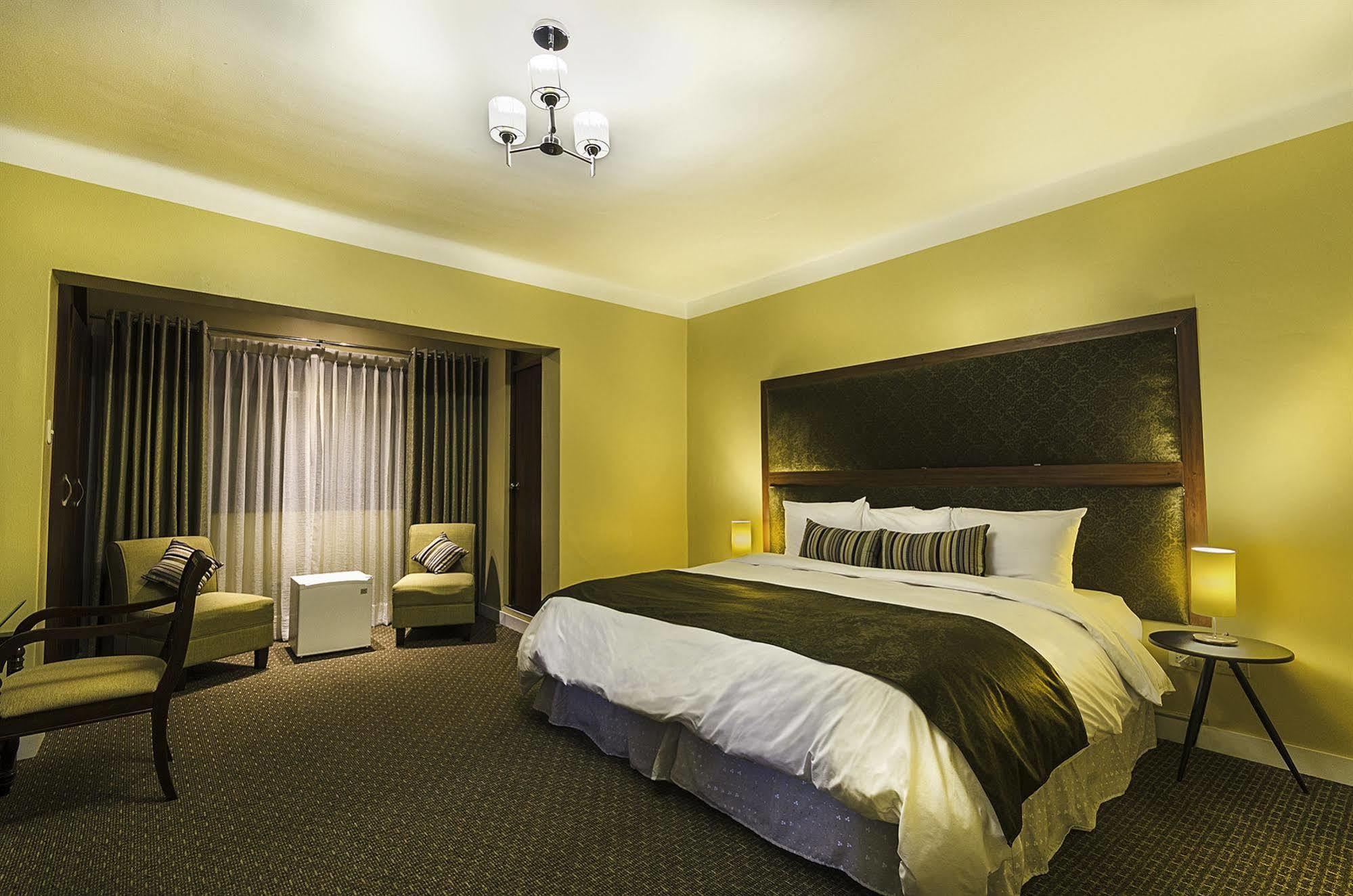 Los Leones Hotel Boutique Yanahuara Buitenkant foto